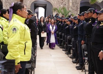 Brugada reconoce a 20 mil mujeres policías a días del 8M