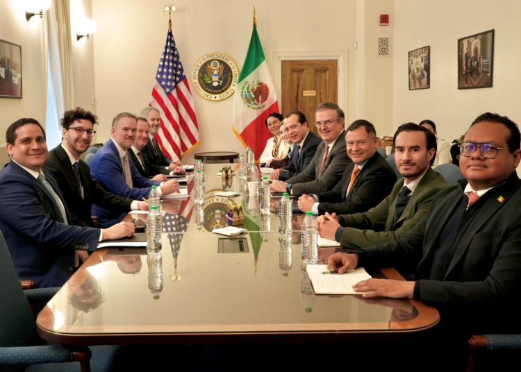 Ebrard inicia en Washington las discusiones rumbo a la revisión del T-MEC