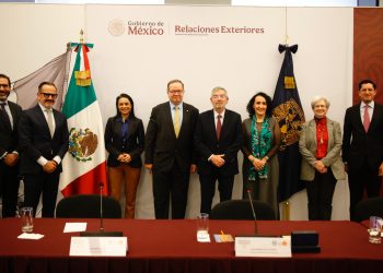La SRE y la UNAM revisan avances conjuntos a favor de personas migrantes.