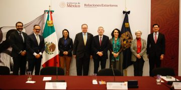 La SRE y la UNAM revisan avances conjuntos a favor de personas migrantes.