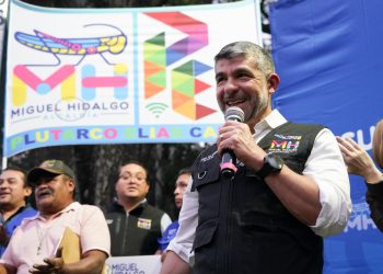Escándalo en Moliere 88: Miguel Hidalgo denuncia a exalcalde Romo por obras ilegales.