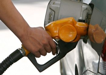 Hacienda reactiva subsidio a gasolinas Magna, Premium y diésel