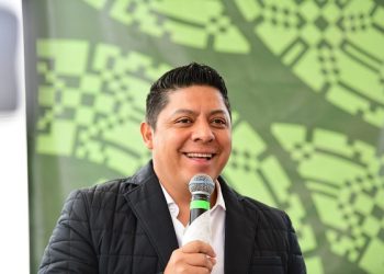 Ricardo Gallardo Cardona afirmó que una eventual candidatura de su esposa Ruth González Silva no debería considerarse nepotismo
