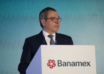 Banamex llama a confiar en México y advierte riesgo de perder oportunidades de inversión