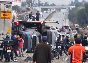 Caos en la México-Querétaro: brutal carambola en Coyotepec deja filas de kilómetros