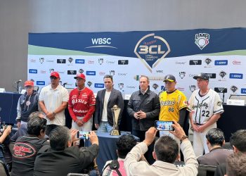 A un día del inicio de la tercera edición de la Baseball Champions League segunda en su formato oficial cinco dirigentes del torneo ofrecieron una conferencia