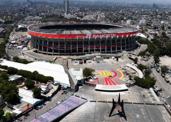 Luto en el fútbol: Inician investigaciones por el joven fallecido previo al partido de la Selección.