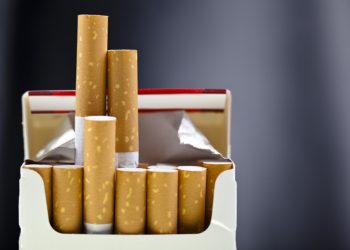 Senadores advirtieron que 3 de cada 10 cigarros que se venden en México son ilegales
