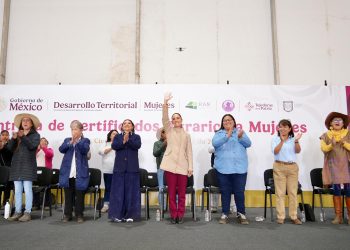 Claudia Sheinbaum entrega títulos agrarios a mujeres en San Miguel Topilejo, Tlalpan