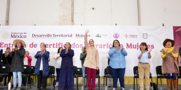 Claudia Sheinbaum entrega títulos agrarios a mujeres en San Miguel Topilejo, Tlalpan