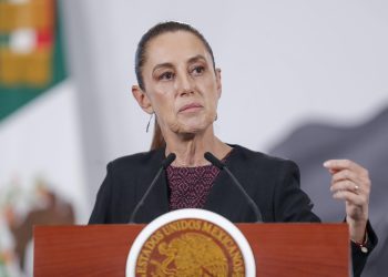 Claudia Sheinbaum planteó eliminar aranceles al acero, aluminio y vehículos durante la revisión del TMEC