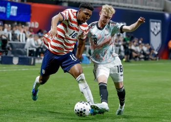 La selección de Bélgica dejó en evidencia este sábado a la de Estados Unidos, entrenada por el argentino Mauricio Pochettino, al arrollarla por 5-2