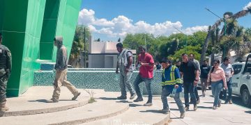 Localizan con vida a siete electricistas desaparecidos en San Luis Potosí