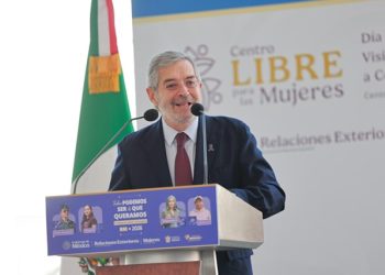 Las mujeres son constructoras de paz:Juan Ramón de la Fuente
