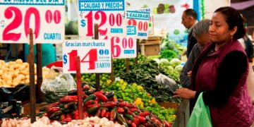 Consumidores enfrentan mayores costos en alimentos en México