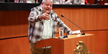 “Revocación del mandato y paridad de género temas que aún se discuten”: Manuel Huerta, senador de Morena