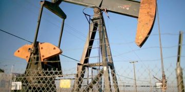 Guerra entre EE.UU. e Israel contra Irán entra en su día 16 con tensión global por el petróleo