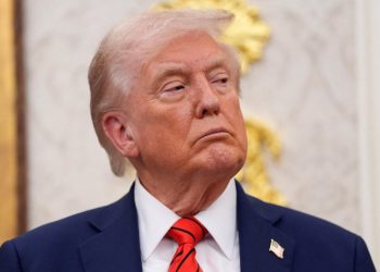 Donald Trump advierte a aliados sobre el estrecho de Ormuz y el suministro de crudo