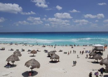 México espera más de 4 millones de turistas durante Semana Santa