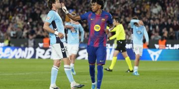 El Barcelona, líder de la Liga EA Sports, ganó al Celta por la mínima (1-0) y mantuvo la distancia de nueve puntos sobre el Real Madrid a falta de seis jornadas para que finalice