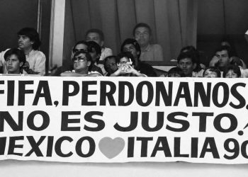 El futbol mexicano está lleno de momentos históricos, tanto por triunfos y logros dentro de la cancha como por escándalos fuera de ella. Uno de esos momentos es el caso de los cachirules