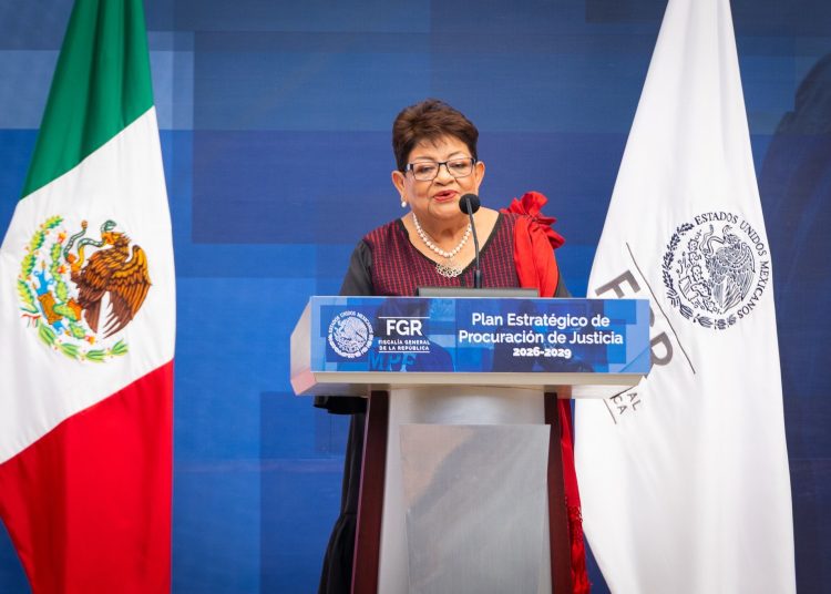 Ernestina Godoy presenta al Senado el Plan Estratégico de la FGR: 10 ejes para renovar la justicia