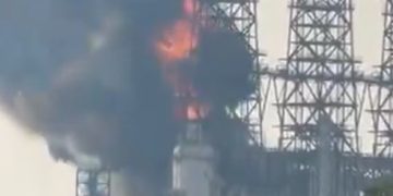 Reportan incendio en la refinería Olmeca de Dos Bocas; Pemex descarta lesionados