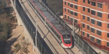 Hito en movilidad: El Tren El Insurgente alcanza cifra histórica de usuarios y va por más