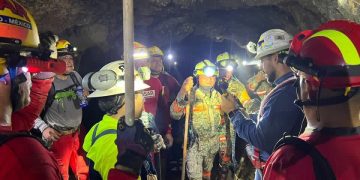 312 horas bajo la mina Santa Fe: Francisco Zapata es localizado con vida en El Rosario.