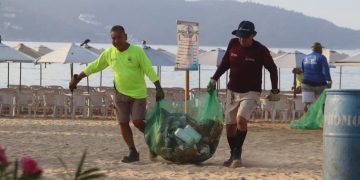 Acapulco enfrenta acumulación de 275 toneladas de basura tras alta ocupación turística