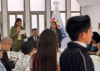 Niñas y niños de Cuauhtémoc exigen parques seguros y calles limpias a su alcaldesa