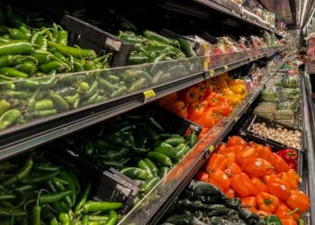 Empresarios y autoridades sostienen reunión para fortalecer el acuerdo de precios