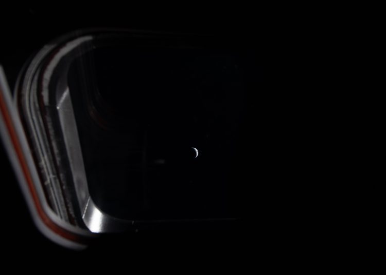 Astronautas de Artemis II observarán el eclipse solar desde el lado oculto de la Luna