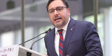El director del IPN denunciado penalmente: FP