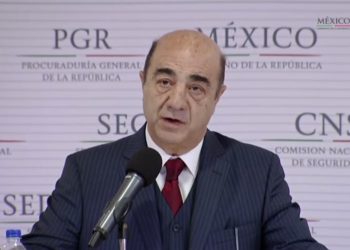 Desmienten fallecimiento del exprocurador Jesús Murillo Karam; sigue hospitalizado