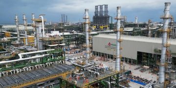 Dos Bocas continúa operando con normalidad, según Pemex