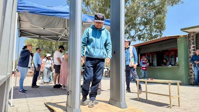 Arcos detectores de metales instalados en accesos a Teotihuacán