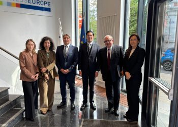 Mónica Laborda: El acercamiento de Roberto Velasco con Europa