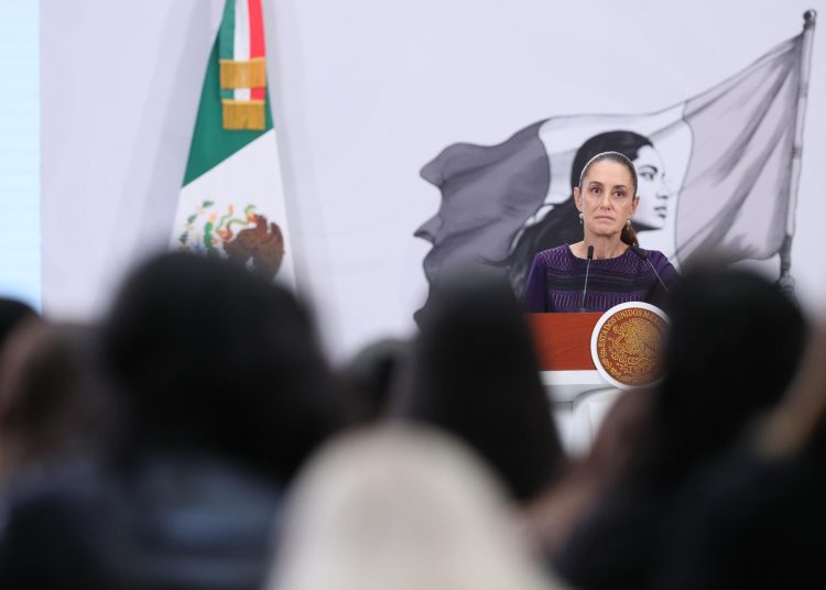 Normalización diplomática: Claudia Sheinbaum recibe al canciller español en Palacio Nacional.