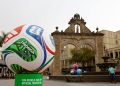 Balones gigantes decoran calles y plazas de Guadalajara rumbo al Mundial 2026