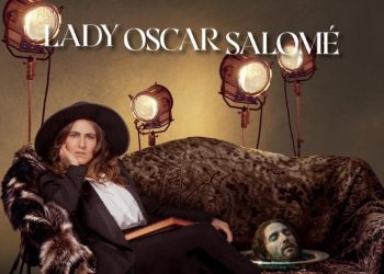 “Nada que declarar, oficial…, salvo mi genialidad” apunta Oscar Wilde en Lady Oscar Salomé, obra unipersonal escrita e interpretada por Yuriria Fanjul