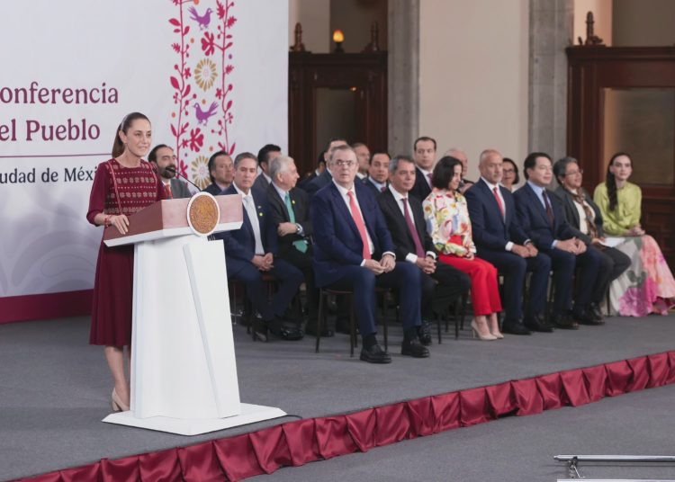 Gobierno y sector privado acuerdan fortalecer la producción de acero en México