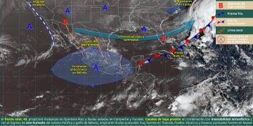 Frente frío 43 provoca lluvias intensas y mantiene onda de calor en gran parte de México