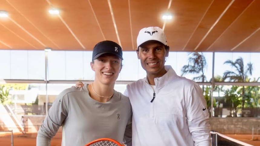 Rafa Nadal le da la bienvenida a Iga Swiatek
