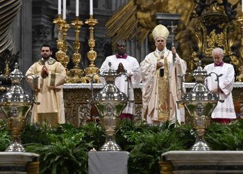 La homilía de Jueves Santo destacó la humildad y el servicio desinteresado