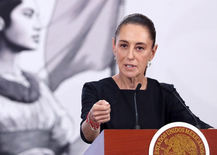 Claudia Sheinbaum durante su conferencia matutina en Palacio Nacional
