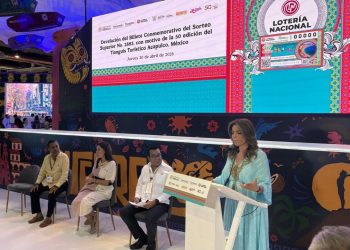 La Lotería Nacional reconoce la historia del Tianguis Turístico