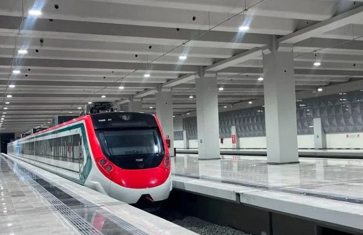 El nuevo tren conecta Buenavista con el Aeropuerto Internacional Felipe Ángeles