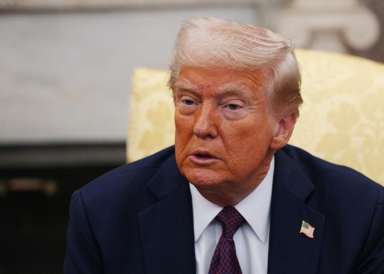 Donald Trump fue evacuado tras el tiroteo en la Cena de Corresponsales
