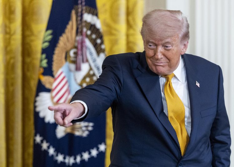 Trump apuesta por exagente de Oklahoma para encabezar el ICE